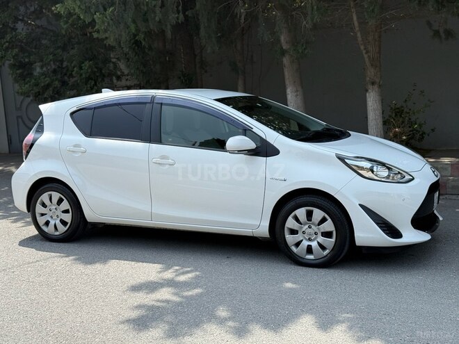 Toyota Aqua 2019, 121,000 km - 1.5 л - Bakı