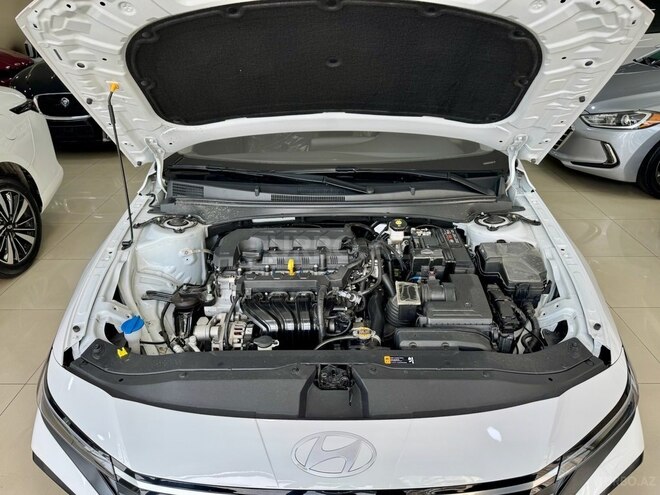 Hyundai Elantra 2024, 19,000 km - 1.5 л - Bakı