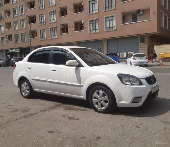 Kia Rio 2011, 275,526 km - 1.4 л - Bakı
