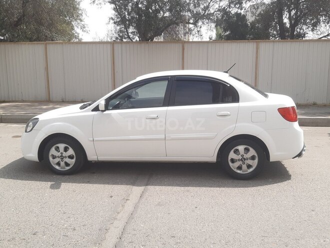 Kia Rio 2011, 275,526 km - 1.4 л - Bakı