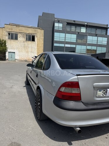 Opel Vectra 1998, 350,000 km - 1.6 l - Bakı