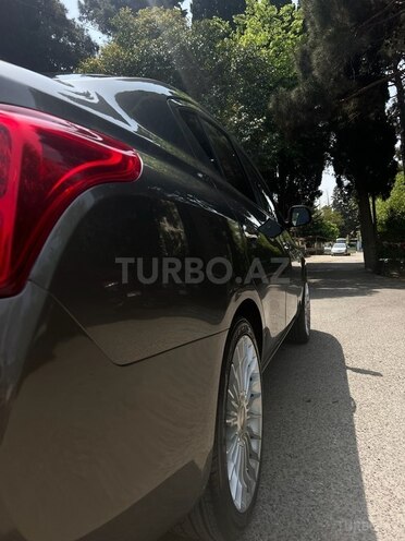 Nissan Latio 2012, 183,000 km - 1.2 l - Bakı