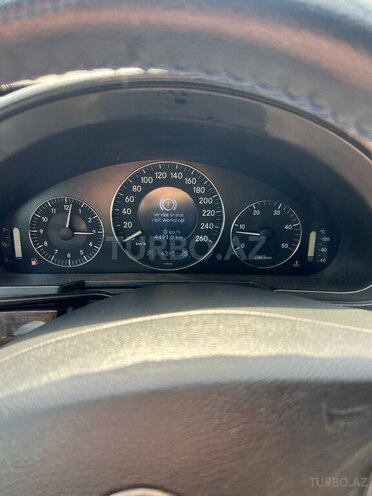 Mercedes E 220 d 2004, 321,654 km - 2.2 l - Bakı