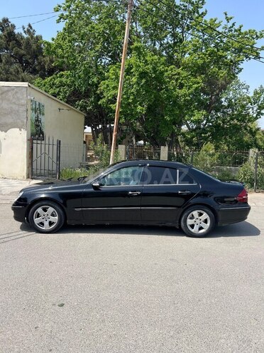 Mercedes E 220 d 2004, 321,654 km - 2.2 l - Bakı
