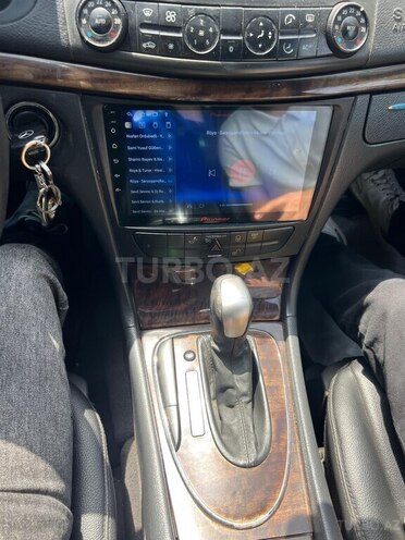 Mercedes E 220 d 2004, 321,654 km - 2.2 l - Bakı