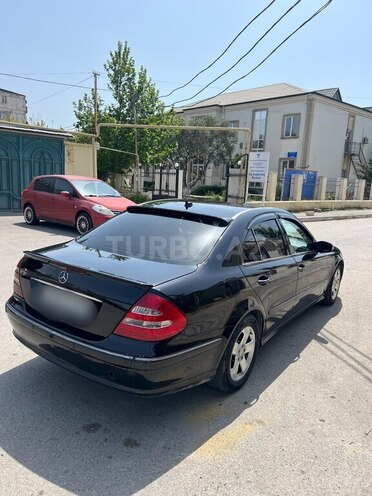 Mercedes E 220 d 2004, 321,654 km - 2.2 l - Bakı