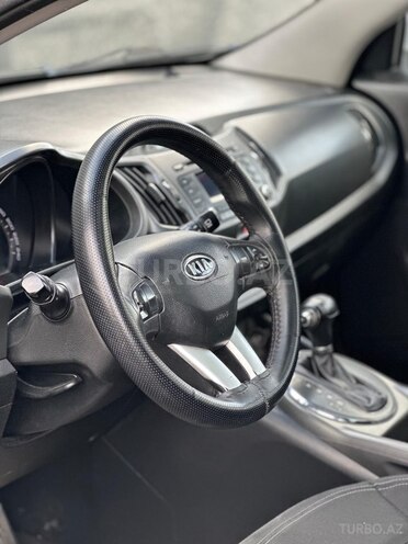 Kia Sportage 2011, 233,000 km - 2.0 l - Bakı