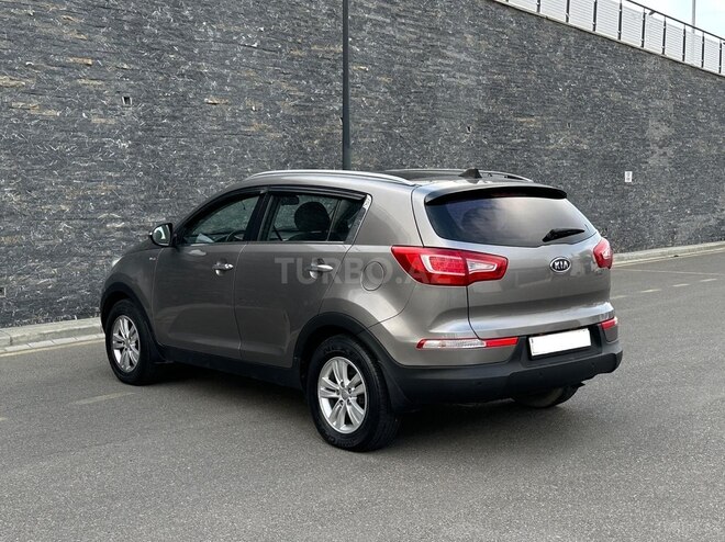 Kia Sportage 2011, 233,000 km - 2.0 l - Bakı