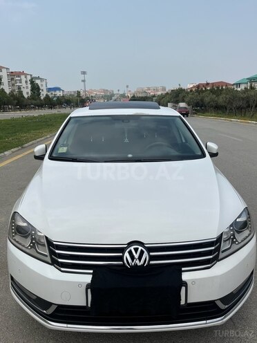 Volkswagen Passat 2012, 250,000 km - 1.8 л - Bakı