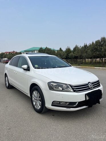 Volkswagen Passat 2012, 250,000 km - 1.8 л - Bakı