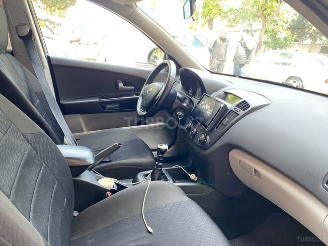 Kia Ceed 2007, 237,000 km - 1.6 л - Bakı