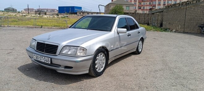 Mercedes C 220 d 1998, 220,000 km - 2.2 l - Bakı