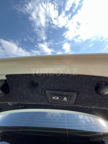 BMW 520 2012, 240,000 km - 2.0 l - Bakı
