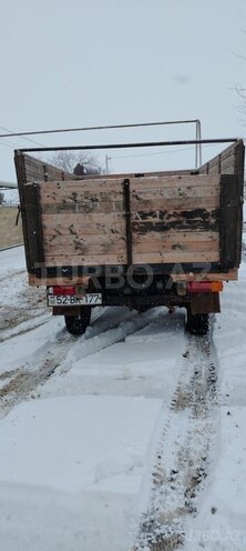 UAZ 452 1987, 500,000 km - 0.3 l - Salyan
