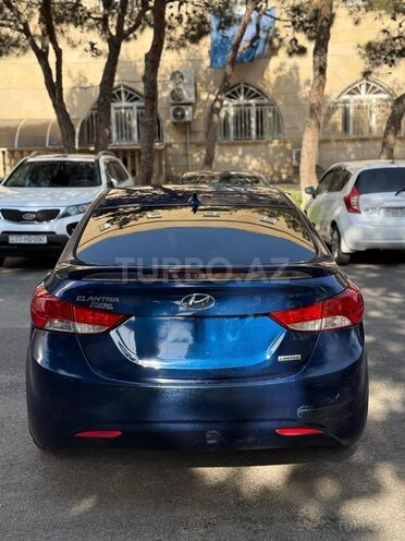 Hyundai Elantra 2013, 247,000 km - 1.8 л - Bakı