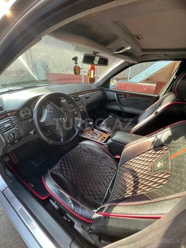 Mercedes E 220 d 2000, 495,000 km - 2.2 л - Qax