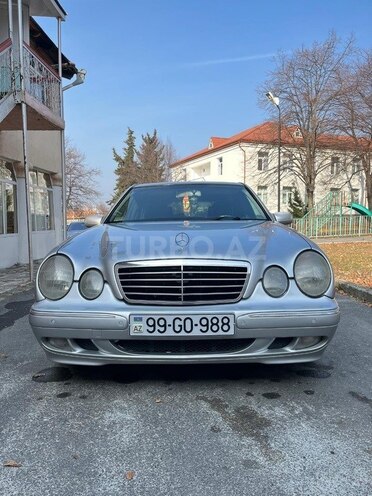 Mercedes E 220 d 2000, 495,000 km - 2.2 л - Qax