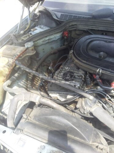 Mercedes 190 1992, 431,648 km - 2.0 л - Bakı