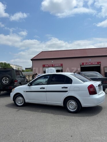 Hyundai Accent 2009, 412,000 km - 1.5 l - Şirvan