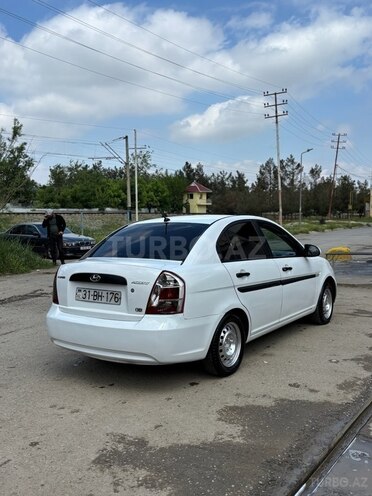 Hyundai Accent 2009, 412,000 km - 1.5 l - Şirvan