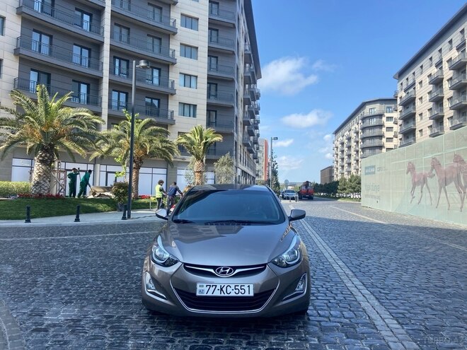 Hyundai Elantra 2015, 71,500 km - 1.8 l - Bakı