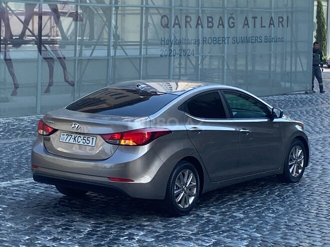 Hyundai Elantra 2015, 71,500 km - 1.8 l - Bakı