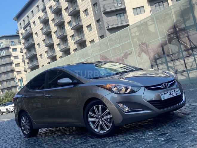 Hyundai Elantra 2015, 71,500 km - 1.8 l - Bakı