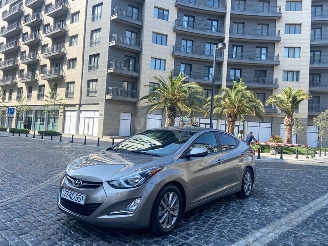 Hyundai Elantra 2015, 71,500 km - 1.8 l - Bakı