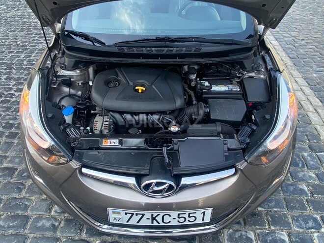 Hyundai Elantra 2015, 71,500 km - 1.8 l - Bakı
