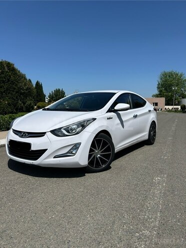 Hyundai Elantra 2014, 193,500 km - 1.6 l - Göygöl