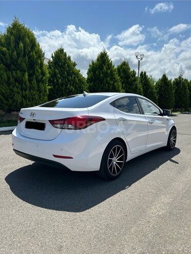 Hyundai Elantra 2014, 193,500 km - 1.6 l - Göygöl