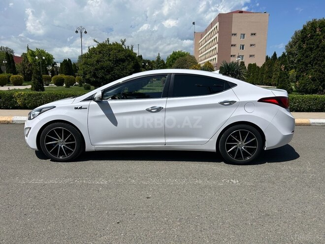Hyundai Elantra 2014, 193,500 km - 1.6 l - Göygöl
