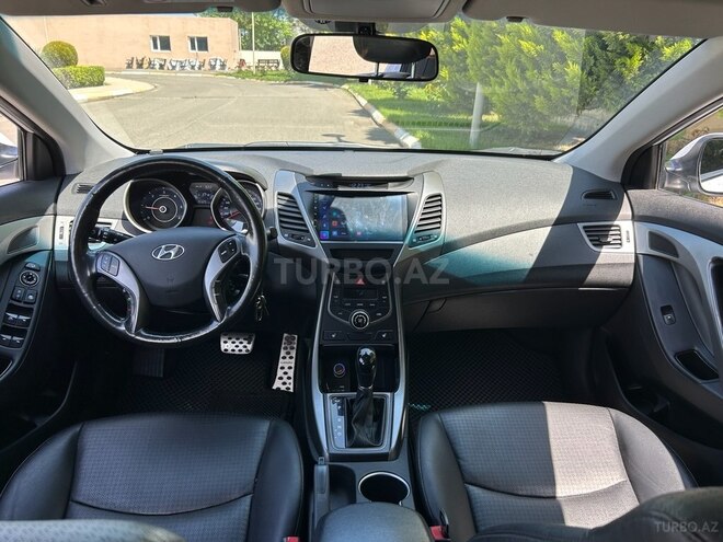 Hyundai Elantra 2014, 193,500 km - 1.6 l - Göygöl