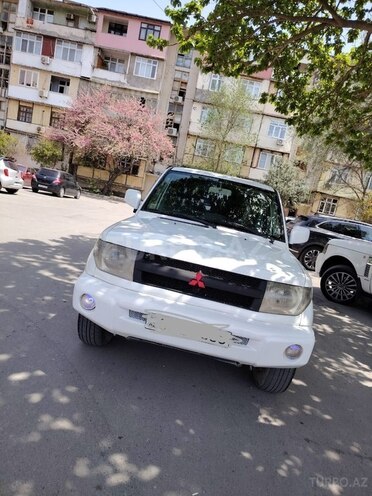 Mitsubishi Pajero io 1999, 250,000 km - 1.8 l - Bakı