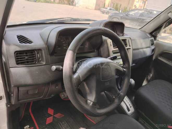 Mitsubishi Pajero io 1999, 250,000 km - 1.8 l - Bakı