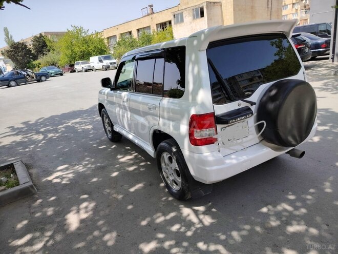 Mitsubishi Pajero io 1999, 250,000 km - 1.8 l - Bakı