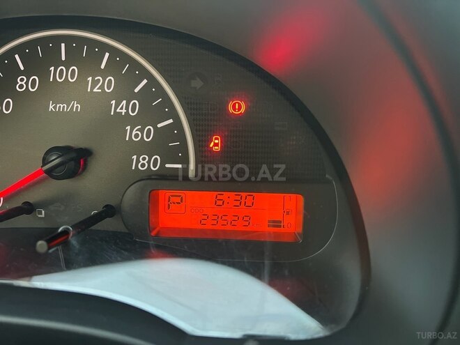 Nissan Micra 2014, 24,600 km - 1.2 l - Bakı