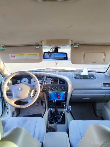 Nissan Pathfinder 2002, 235,000 km - 3.3 l - Bakı