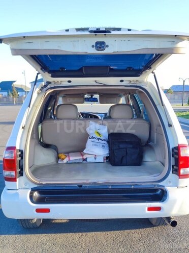 Nissan Pathfinder 2002, 235,000 km - 3.3 l - Bakı