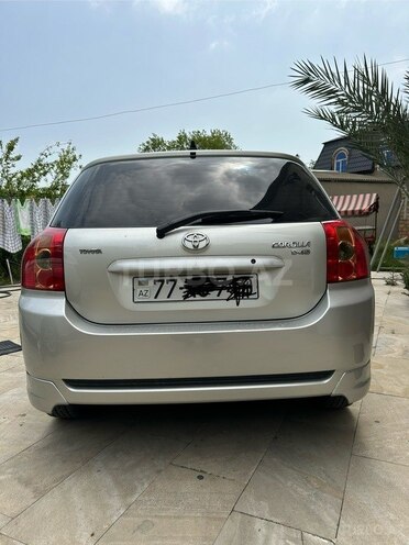 Toyota Corolla 2004, 220,000 km - 1.4 l - Bakı