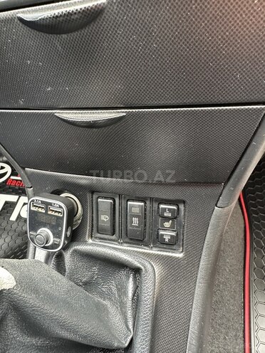 Toyota Corolla 2004, 220,000 km - 1.4 l - Bakı