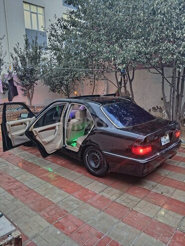 Mercedes C 230 1998, 300,000 km - 2.3 л - Bakı