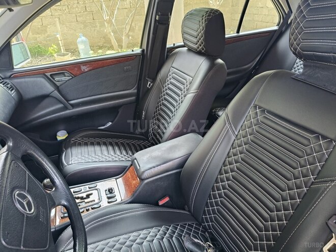 Mercedes E 220 d 1999, 421,231 km - 2.2 л - Bakı