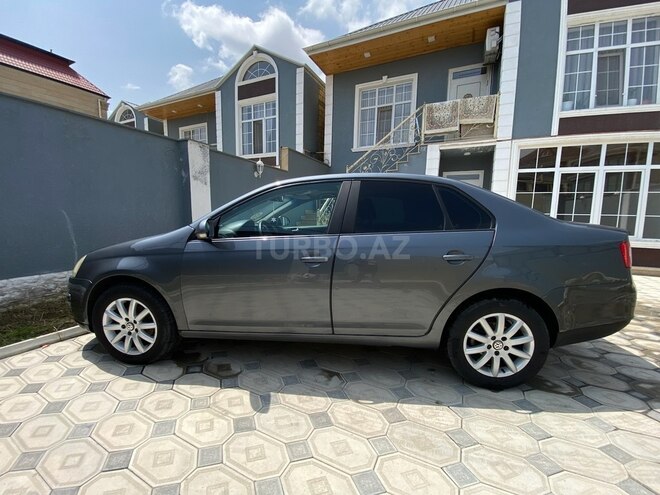 Volkswagen Jetta 2008, 300,000 km - 1.6 l - Bakı