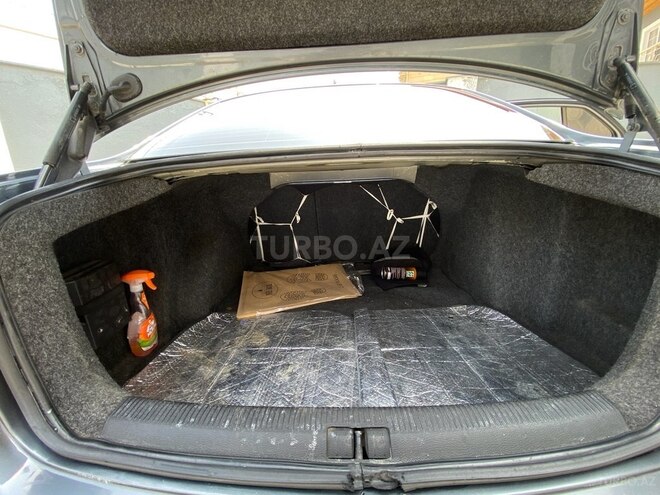 Volkswagen Jetta 2008, 300,000 km - 1.6 l - Bakı
