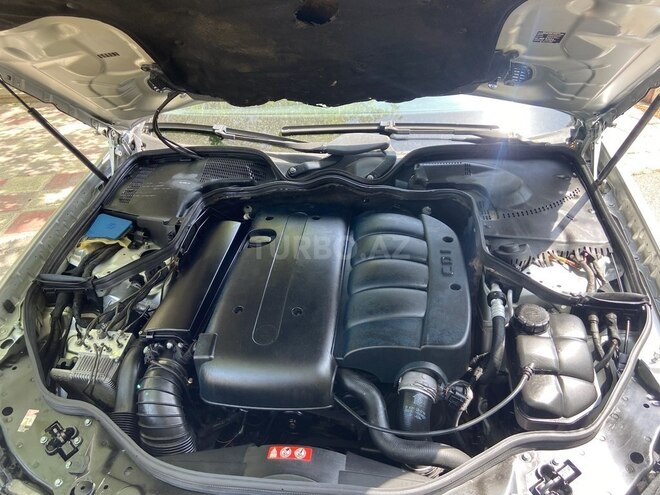 Mercedes E 220 d 2005, 438,000 km - 2.2 л - Bakı