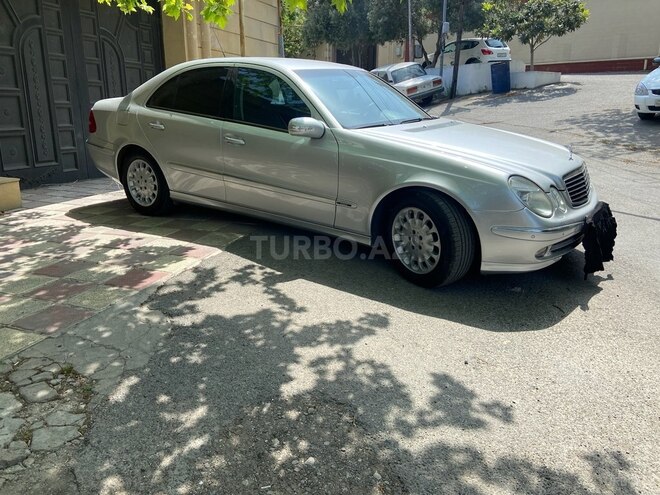 Mercedes E 220 d 2005, 438,000 km - 2.2 л - Bakı
