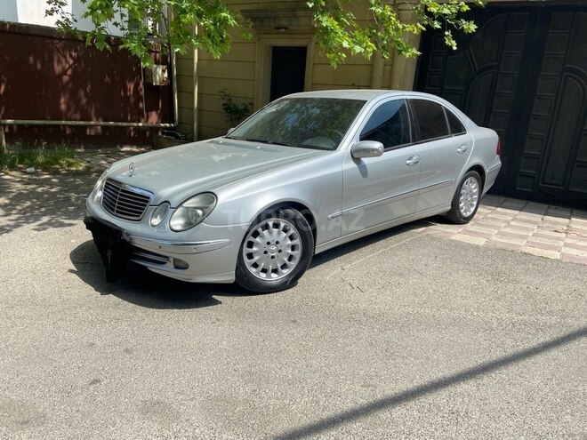 Mercedes E 220 d 2005, 438,000 km - 2.2 л - Bakı