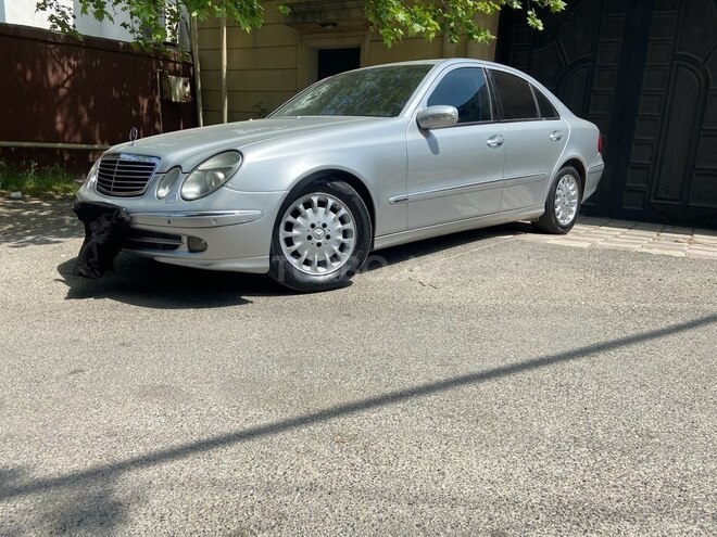 Mercedes E 220 d 2005, 438,000 km - 2.2 л - Bakı