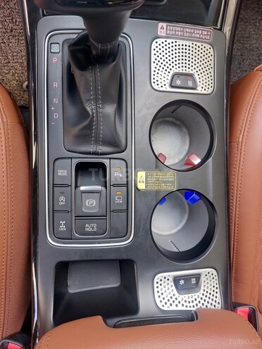 Kia Sorento-12